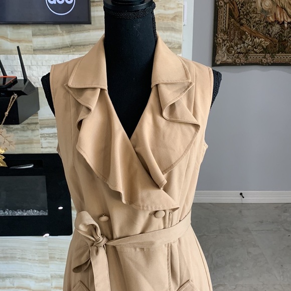Women’s Sandra Darren Tan Dress Size 8 - Picture 3 of 16